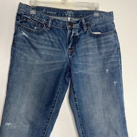 Loft Jean 100% cotton boyfriend jeans size 6 slightly
Distressed button fly - Picture 2 of 6
